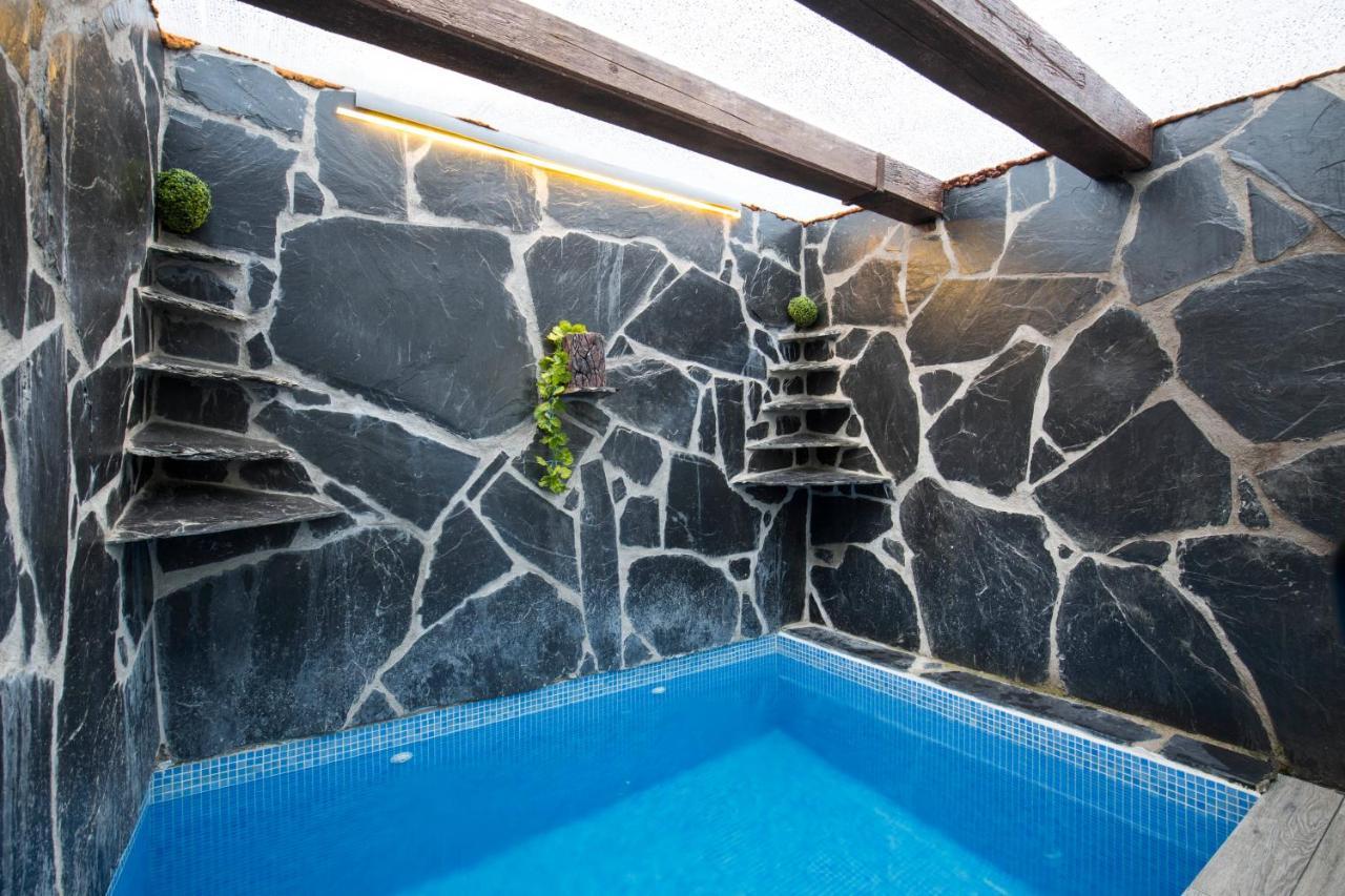 El Eden De Javier Guest House Robledillo Exterior foto